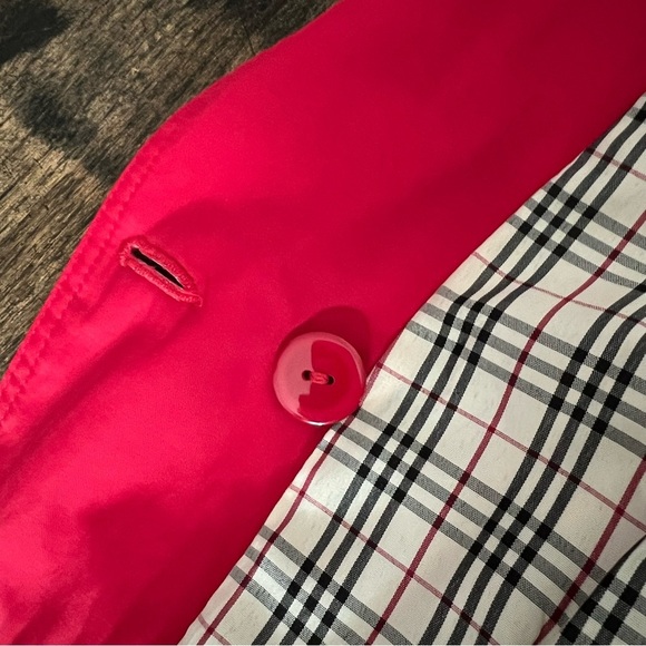 MaxMara Women’s Red Hooded Jacket Coat Plaid Lining size Medium Outerwear - Picture 9 of 9